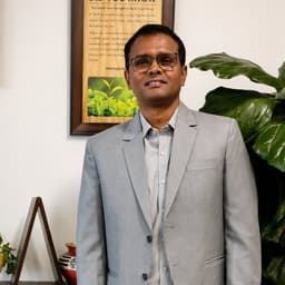 Dr Bharathi.S